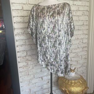 Ports 1961 Gray and White Asymmetrical Blouse